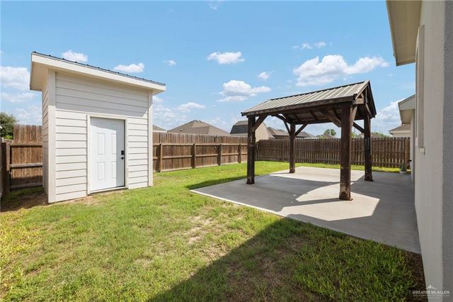 616 E Stevenson Avenue, Alton, TX 78573