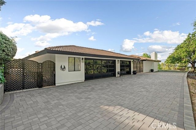 1200 Sunnyside, Redlands, CA 92373