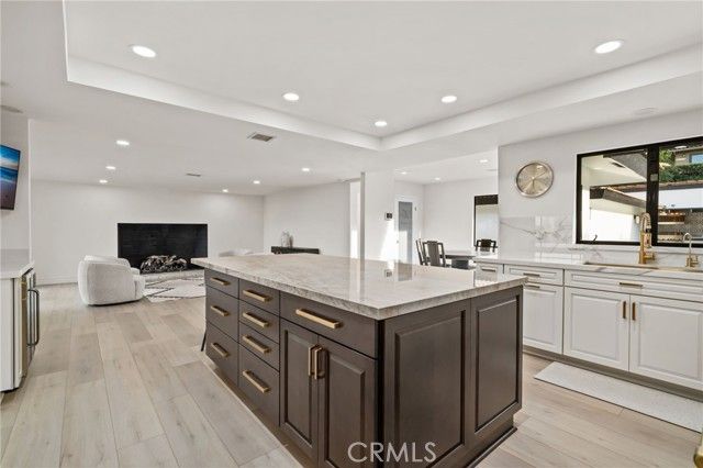 1200 Sunnyside, Redlands, CA 92373