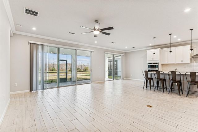 19780 BLUE POND DRIVE, Lutz, FL 33558