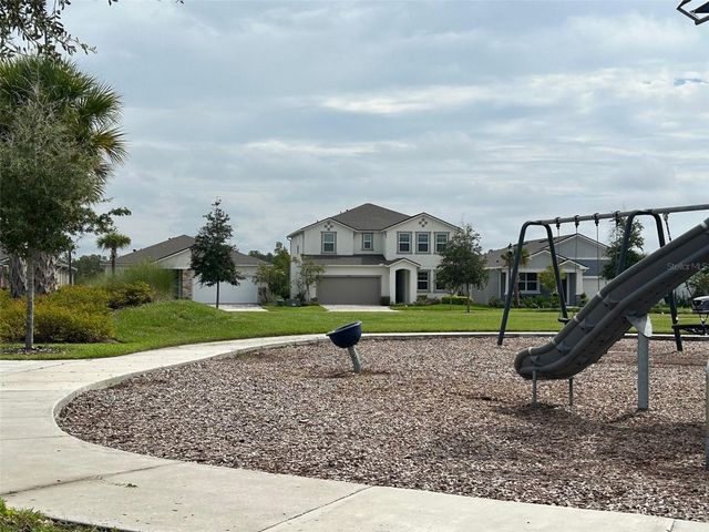 19780 BLUE POND DRIVE, Lutz, FL 33558