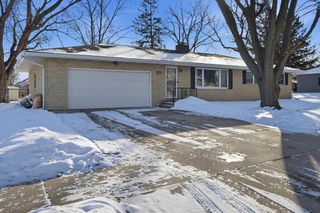 1443 Buena Vista DRIVE, Sun Prairie, WI 53590