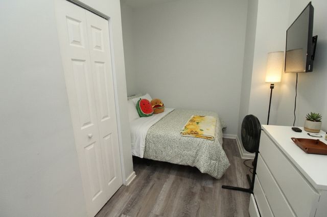 3541 N Damen Avenue, Chicago, IL 60618