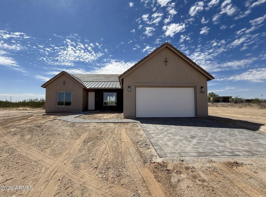 24034 N 197th Drive, Surprise, AZ 85387