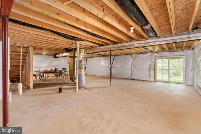 35031 MANSOURS DR, Locust Grove, VA 22508