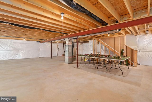 35031 MANSOURS DR, Locust Grove, VA 22508