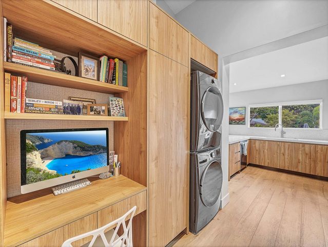 715 N Victoria Park Road, Fort Lauderdale, FL 33304