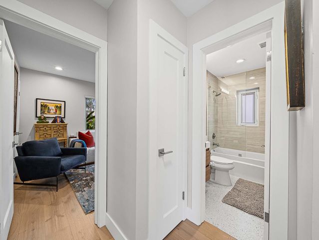 715 N Victoria Park Road, Fort Lauderdale, FL 33304