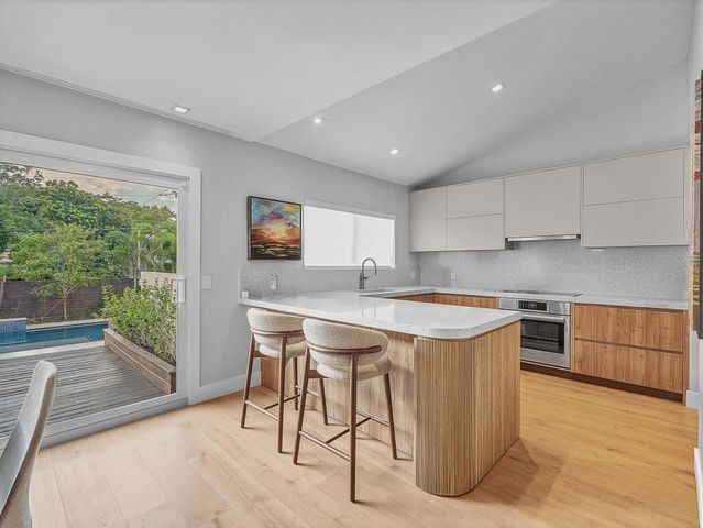 715 N Victoria Park Road, Fort Lauderdale, FL 33304