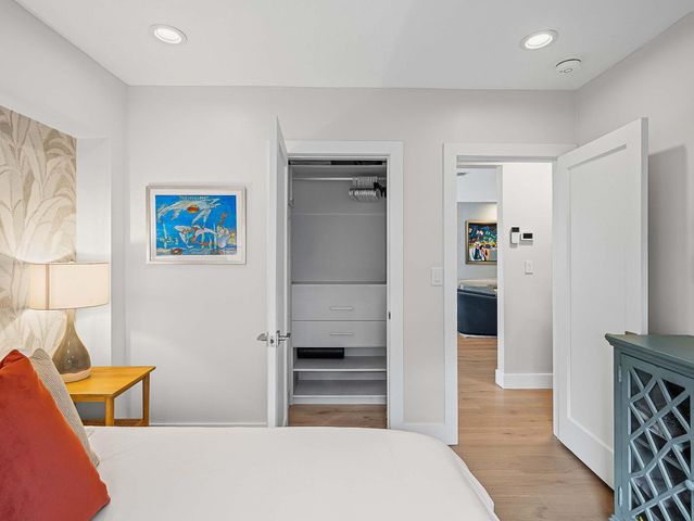 715 N Victoria Park Road, Fort Lauderdale, FL 33304