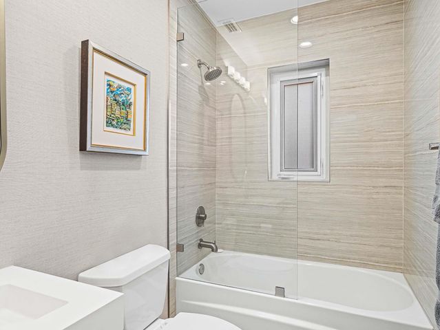 715 N Victoria Park Road, Fort Lauderdale, FL 33304