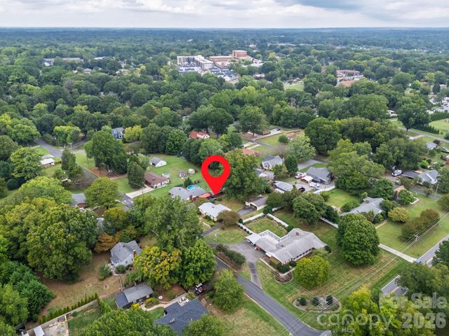 100 Dallas Street, Huntersville, NC 28078