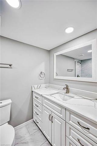 1740 Pine Valley DR 214, Fort Myers, FL 33907