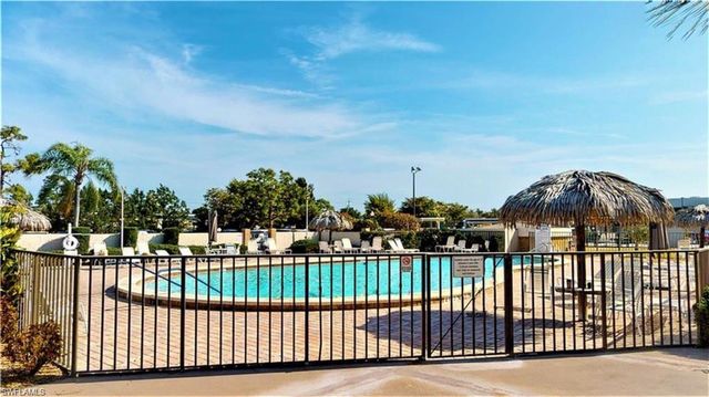 1740 Pine Valley DR 214, Fort Myers, FL 33907