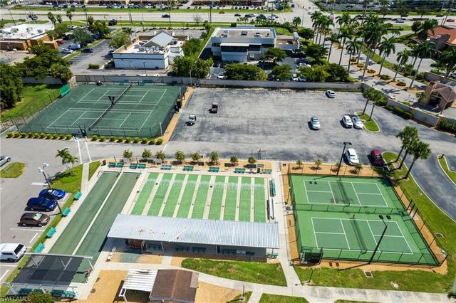 1740 Pine Valley DR 214, Fort Myers, FL 33907