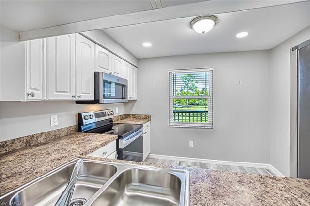 1740 Pine Valley DR 214, Fort Myers, FL 33907