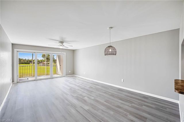1740 Pine Valley DR 214, Fort Myers, FL 33907