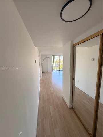 2350 NE 135th St 503, North Miami, FL 33181