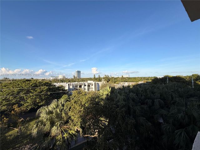 2350 NE 135th St 503, North Miami, FL 33181