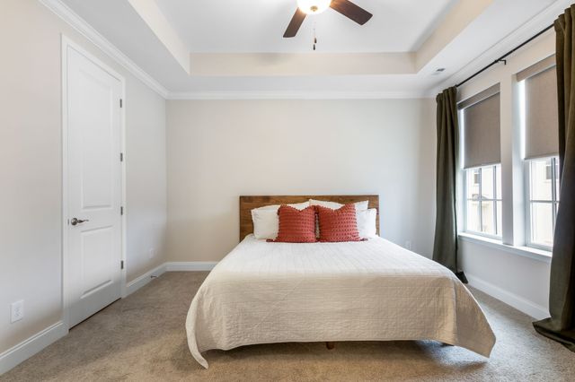 3113 Setting Sun Dr, Thompsons Station, TN 37179