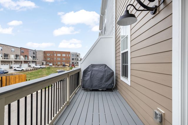 3113 Setting Sun Dr, Thompsons Station, TN 37179