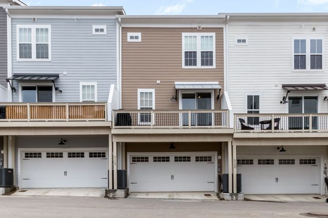 3113 Setting Sun Dr, Thompsons Station, TN 37179