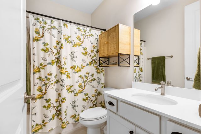 3113 Setting Sun Dr, Thompsons Station, TN 37179