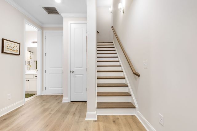 3113 Setting Sun Dr, Thompsons Station, TN 37179