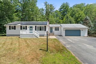 48 Meetinghouse Road, Merrimack, NH 03054
