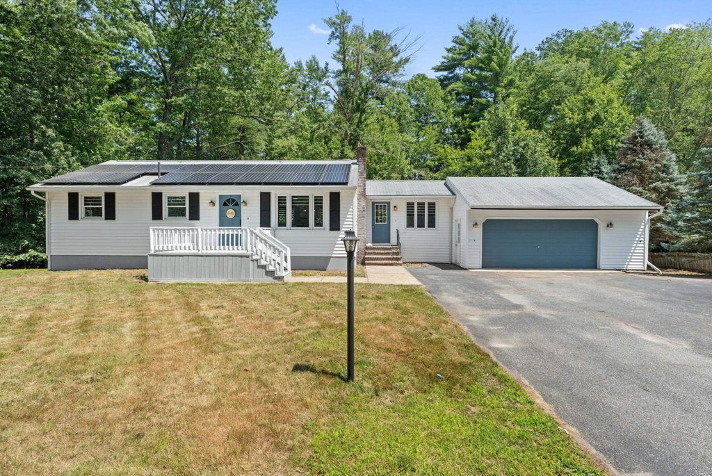 48 Meetinghouse Road, Merrimack, NH 03054