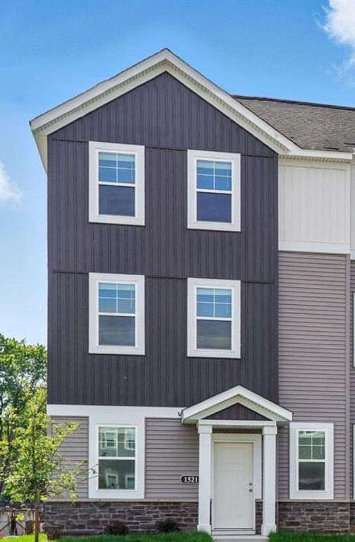 8760 Island Trail Echo N A, Lake Elmo, MN 55001 — exterior