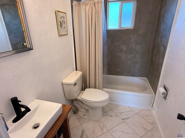 928 FILLMORE ST, Rapid City, SD 57701