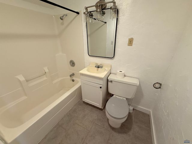 928 FILLMORE ST, Rapid City, SD 57701