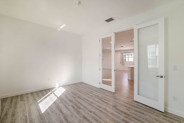 9833 SW Isabelline Drive, Port St. Lucie, Port St Lucie, FL 34987