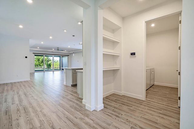 9833 SW Isabelline Drive, Port St. Lucie, Port St Lucie, FL 34987