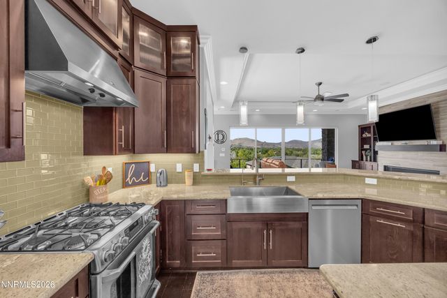 2183 Canterbury Lane, Carson City, NV 89703