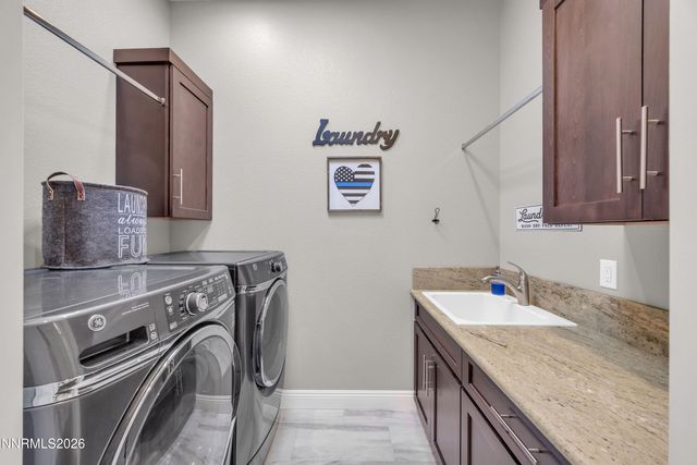 2183 Canterbury Lane, Carson City, NV 89703
