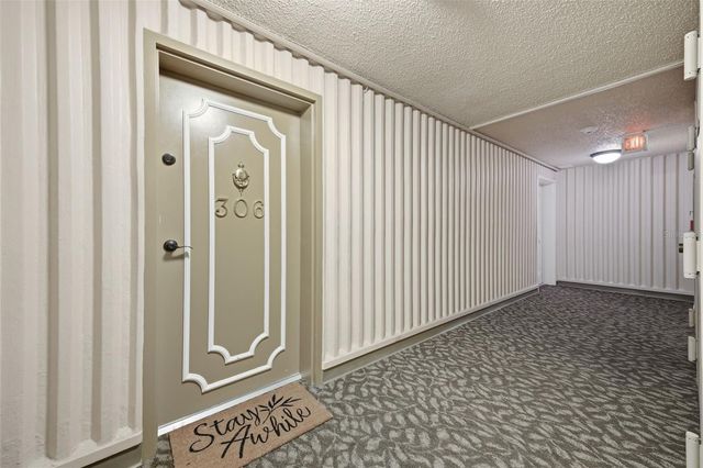 4141 BAYSHORE BOULEVARD 306, Tampa, FL 33611