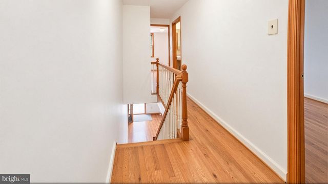 1813 E HAZZARD ST, Philadelphia, PA 19125