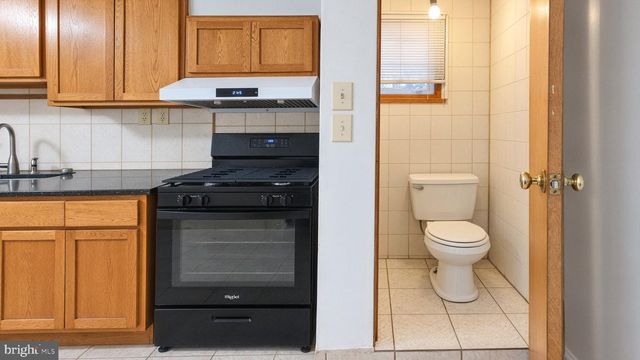 1813 E HAZZARD ST, Philadelphia, PA 19125