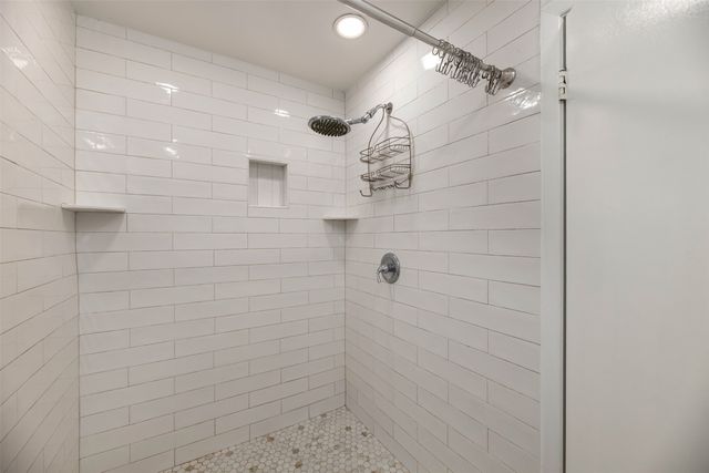 1208 Wentwood Drive, Irving, TX 75061
