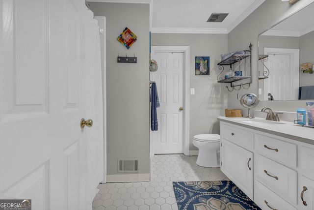 292 Wood Lake Drive, Athens, GA 30606