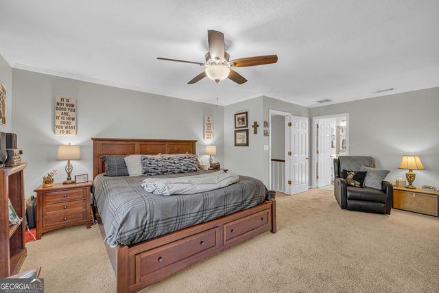 292 Wood Lake Drive, Athens, GA 30606