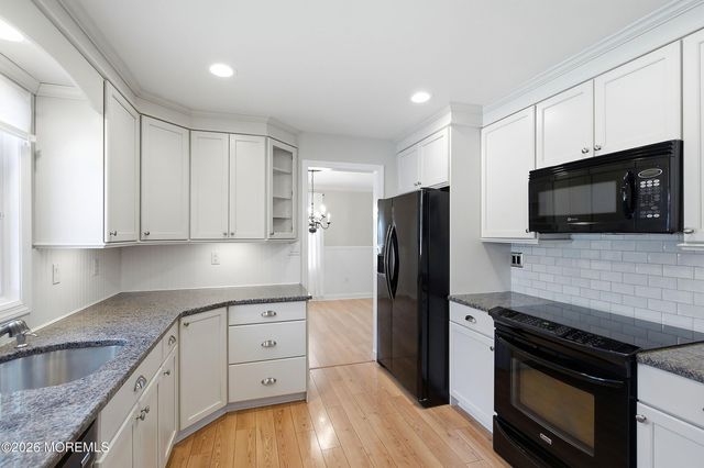 6 Floral Drive, Brick, NJ 08723