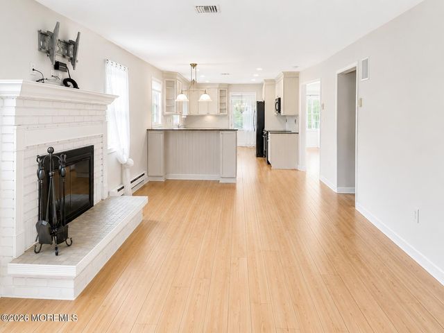 6 Floral Drive, Brick, NJ 08723