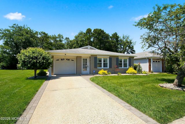 6 Floral Drive, Brick, NJ 08723
