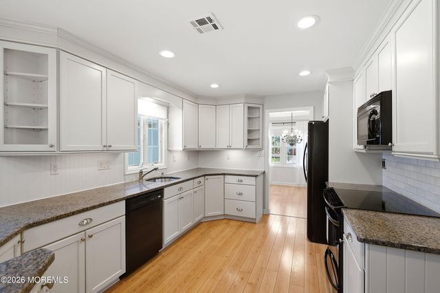 6 Floral Drive, Brick, NJ 08723