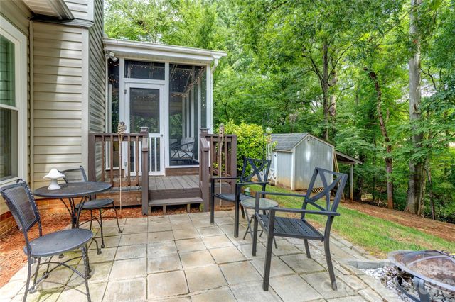 3688 Lake Spring Avenue NW, Concord, NC 28027