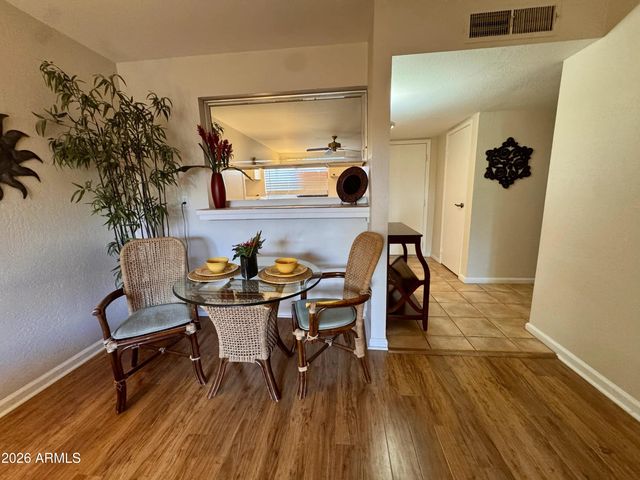 4620 N 68TH Street 176, Scottsdale, AZ 85251