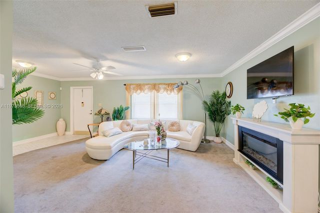 995 NW 74th Ave, Margate, FL 33063